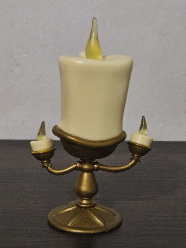 Funko Pop Lumiere 93 Sem Caixa / Braço Colado The Beauty & The Beast - A Bela E A Fera - #93