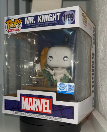 Funko Pop! Deluxe Marvel Moon Knight / Cavaleiro da Lua Mr. Knight Exclusivo-Deluxe-1199