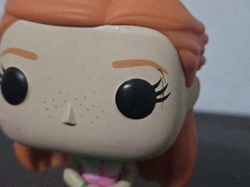 Funko Pop Ginny Weasley 92 (gina) Sem Caixa / Detalhe Na Pintura Yule Ball - Harry Potter - #92