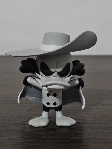 Funko Pop Mystery Mini Darkwing Duck / Black White Sem Caixa Ducktales / Duck Tales-Funko Mystery Mini-1
