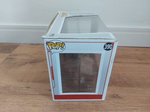 FUNKO POP STAR WARS THE MANDALORIAN  WITH THE CHILD 390  - CAIXA COM AVARIA - Funko - #0