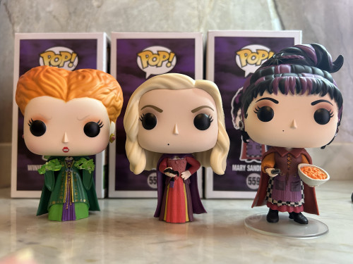 Funko Pop Winifred Sanderson 557 / Sarah Sanderson 558 / Mary Sanderson - - Disney Hocus Pocus - #559