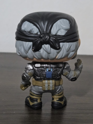 Funko Pop Marcus Fenix 204 Sem Caixa / Old Man - Gears Of War - #204