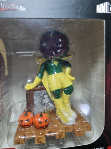 Action Figures Minico Vision / Visão Haloween - Marvel WandaVision - #