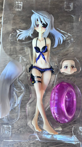  Is: infinite Stratos # - Produto Original