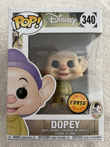 Funko Pop Dopey - Chase - Dinsey Branca De Neve E Os Sete Anões - #340 FUNKO POP #340 - Produto Original