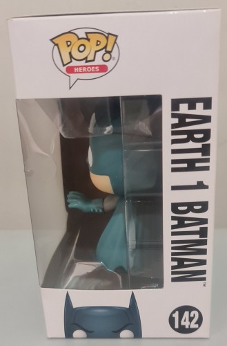 Funko Earth 1 Batman - DC Super Heroes - #142