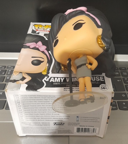 Funko Pop Amy Winehouse - Rocks Amy Winehouse - #48