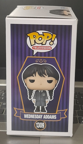 Funko Pop Wandinha - A FAMILIA ADDAMS - #1309