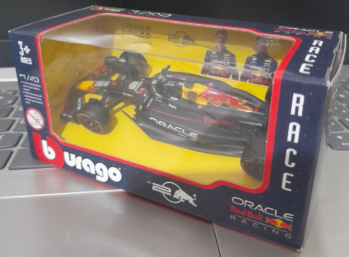  Formula 1 Racing Team # - Produto Original