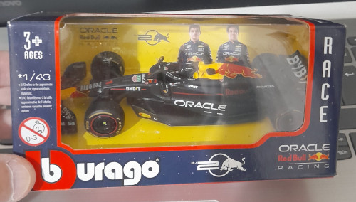  Formula 1 Racing Team # - Produto Original