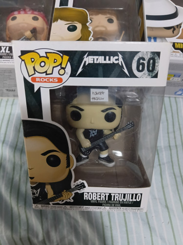Robert Trujillo Rocks Metallica #60 - Produto Original