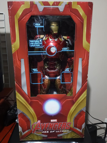  Avengers Age Of Ultron # - Produto Original