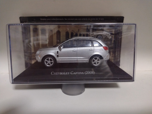 Action Figures Captiva 2008. 1/43 Carros Antigos # - Produto Original