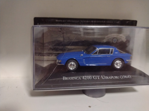 Action Figures Brasinca 4200 GT Uirapuru 1964. 1/43 Carros Antigos # - Produto Original