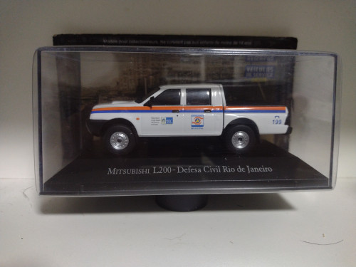 Action Figures l200 Defesa civil RJ. 1/43 Carros Antigos # - Produto Original