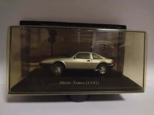 Action Figures Miura Tarefa 1982. 1/43 Carros Antigos # - Produto Original