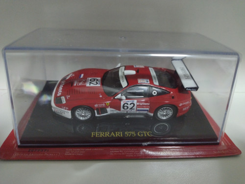 Action Figures - Ferrari 575 GTC. 1/43 Carros Antigos # - Produto Original