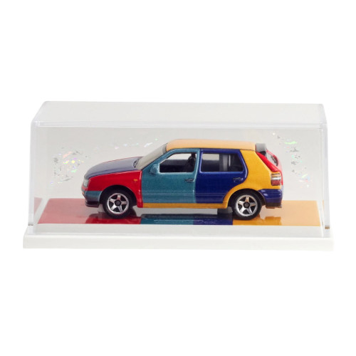 Action Figures Matchbox 1995 Volkswagen Golf Harlequin- -