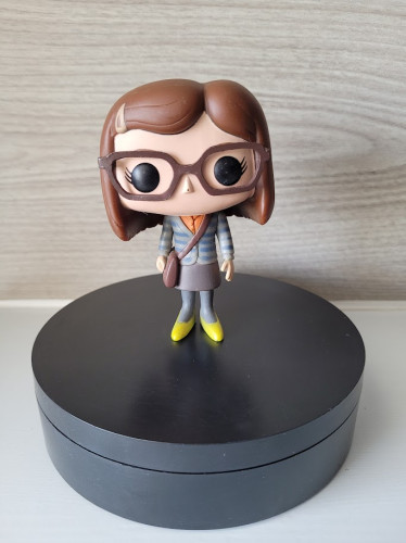 Funko Pop Amy Farrah Fowler (detalhe No Nariz) The Big Bang Theory #42 - Produto Original