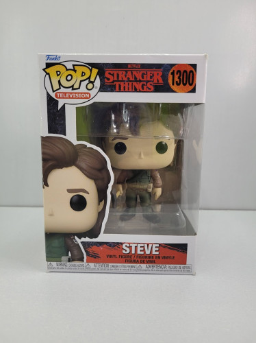 Funko Pop Steve Stranger Things #1300 - Produto Original