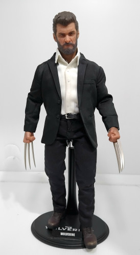 Logan (Wolverine) Custom - Hot Toys - Escala 1/6 - MMS 220-Logan/Wolverine-