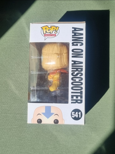 Funko Pop Aang On Airscooter (chase) - Avatar: The Last Airbender - #541
