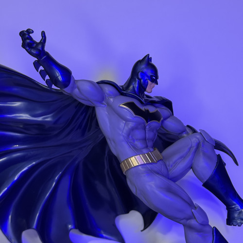 Action Figure Batman (dc Comics) – 21 Cm – Pvc Premium - Dc Comics - #