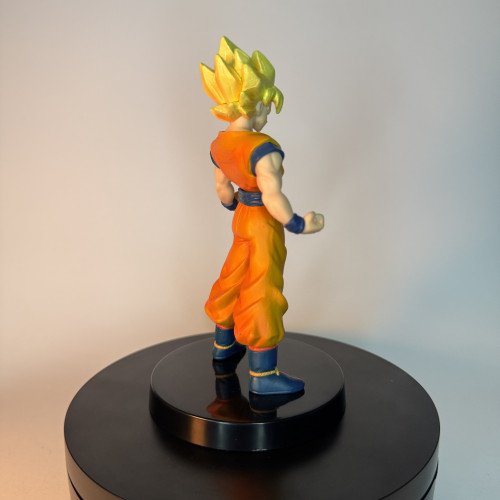 Action Figure Goku SSJ – Dragon Ball Z 13cm - Dragon Ball Z - #