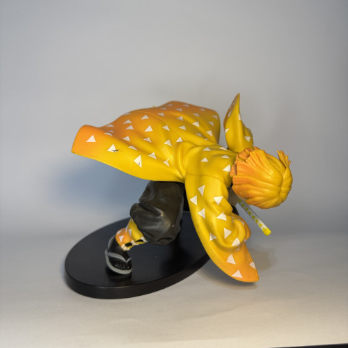 Action Figure Zenitsu Agatsuma – Demon Slayer 14 Cm Pvc - Demon Slayer - #
