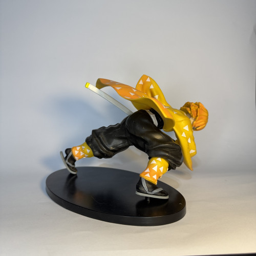 Action Figure Zenitsu Agatsuma – Demon Slayer 14 Cm Pvc - Demon Slayer - #