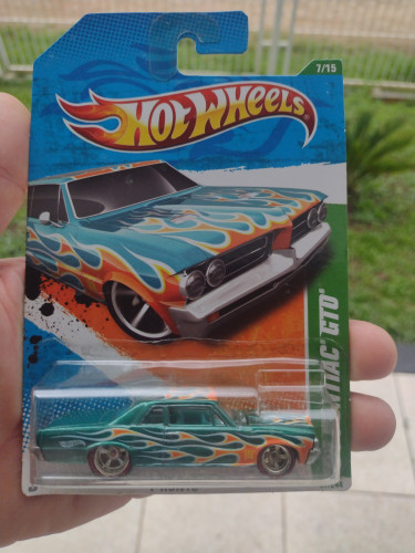 Action Figures Hot Wheels $th Pontiac Gto Hot Wheels # - Produto Original