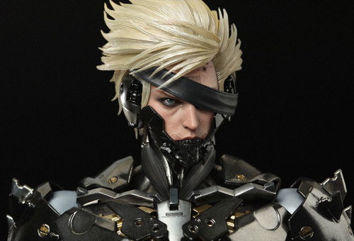 Action Figures Raiden Hot Toys (detalhe na caixa) - Metal Gear Rising - #