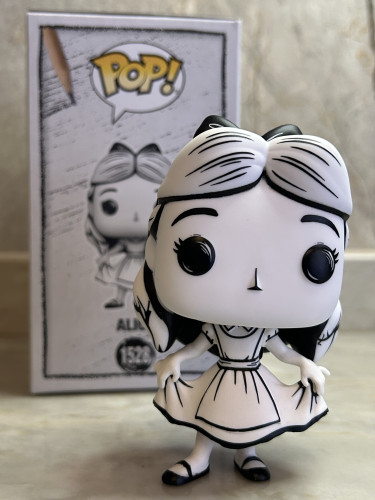 Funko Pop Alice ( Sketched ) Alice No País Das Maravilhas - exclusiva - Selo Special Edition - - Disney Alice In Wonderland - #1528