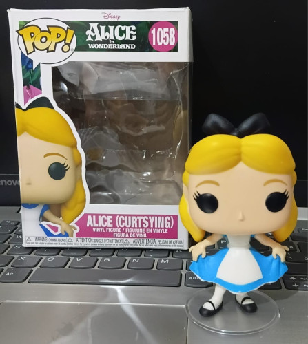 Funko Pop Alice Curtsying Alice No País Das Maravilhas #1058 - Produto Original