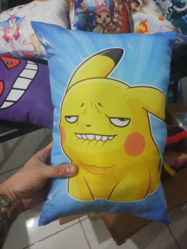 Almofada Pikachu Meme - Pokemon Revenda Personalizado- NerdDog Store Nenhuma # - Produto Original