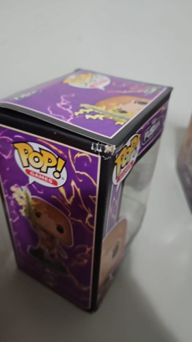 Amassado - Funko Pop 1006 - He Man ( CHASE ) - Veja Descrição - He Man - #1006