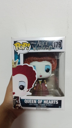 Amassado - Funko Pop 179 - Queen of Hearts - Veja Descrição-Alice No País Das Maravilhas-179