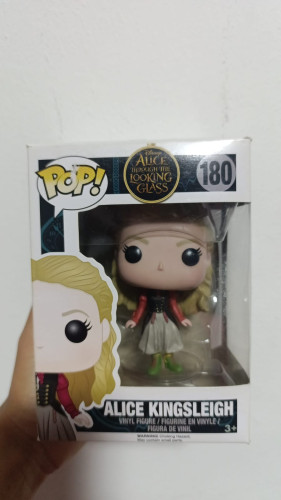 Amassado - Funko Pop 180 - Alice Kingsleigh - Veja Descrição-Alice Through The Looking Glass-180