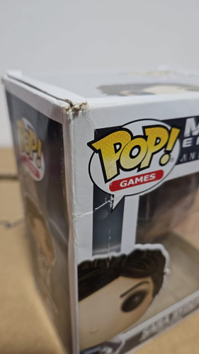 Amassado - Funko Pop 185 - Sara Ryder - Veja Descrição - Mass Effect - #185