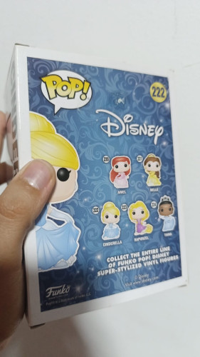 Amassado - Funko Pop 222 - Cinderella ( Metalica ) - Veja Descrição - Cinderella - #222