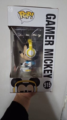 Amassado - Funko Pop 515 - Gamer Mickey - Veja Descrição - Disney - #515