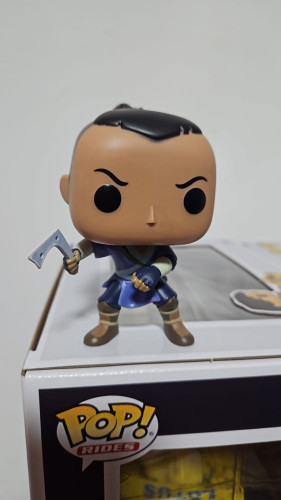 Amassado - Funko Pop 536 - Sokka ( base errada ) - Veja Descrição - AVATAR - #536