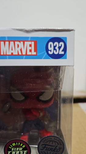 Amassado - Funko Pop 932 - Spider Man ( chase ) - Veja Descrição - Marvel - #932