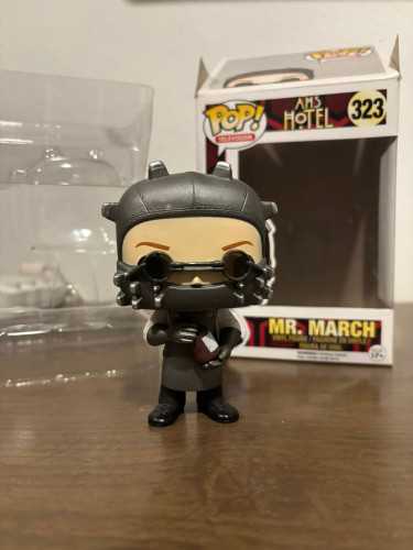 American Horror Story Hotel Mr. March American Horror Story #323 - Produto Original
