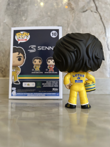  Ayrton Senna Lotus #10 - Produto Original