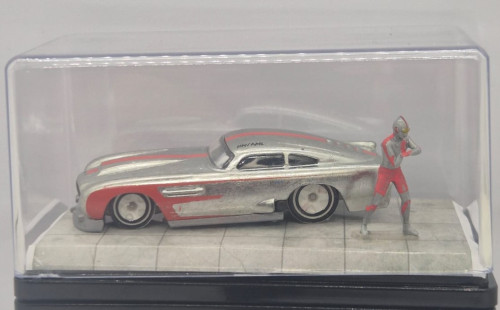  Ultraman # - Produto Original