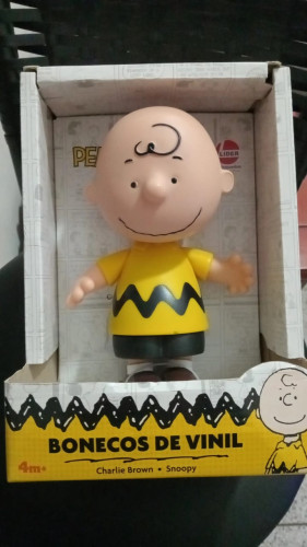 Action Figures BONECO VINIL CHARLIE BROWN - Snoopy Peanuts - #