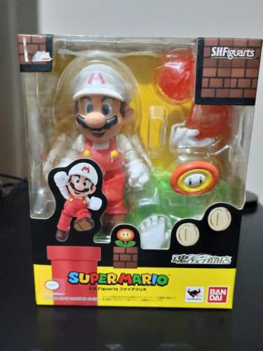 Bandai Super Mario Fire Mario S.H.Figuarts Action Figure - Super Mario Bros - #