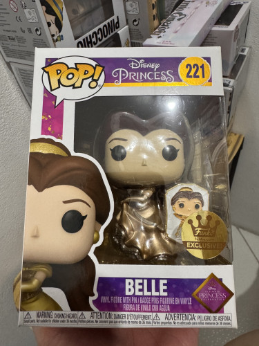 Belle-Disney-221